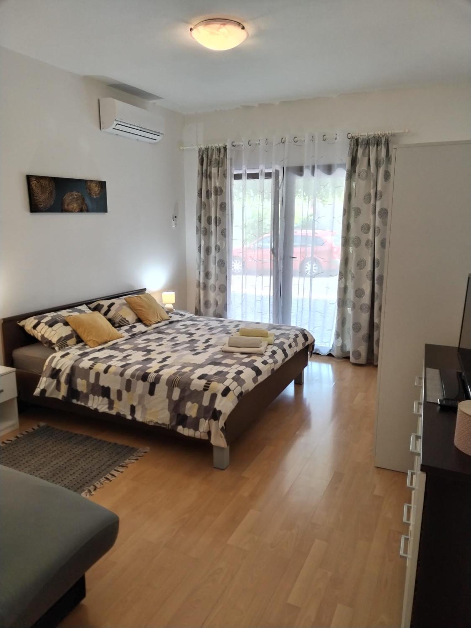 Apartments Erika Пула Екстериор снимка